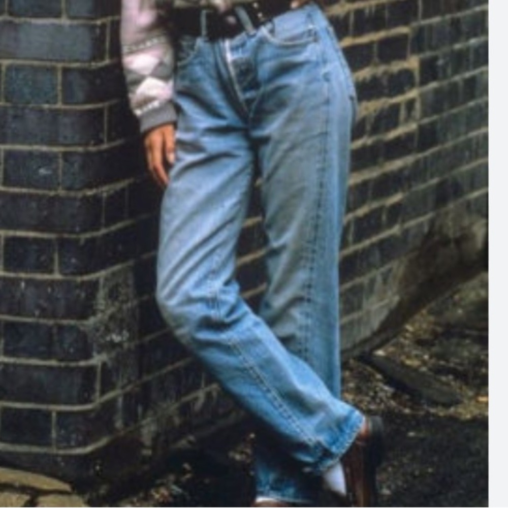 VTG 80s GUESS? High Rise Zippered Cuff Tapered Leg Pin Stripe Mom Jean SZ 26